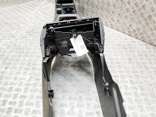 Middle console AUDI Q3 Sportback (F3N) 2.5 RS TFSI quattro | BP38308242I22 - Image 4