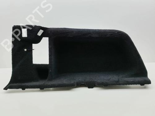 Used Boot lining Boot lining LAND ROVER DISCOVERY V (L462) D300 MHEV 4x4 (300 hp) 33379284 33379284