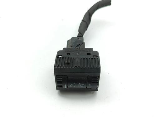 Used Switch Switch VW AMAROK (2HA, 2HB, S1B, S6B, S7A, S7B, AGD) 2.0 BiTDI 4motion (180 hp) 33377741 33377741