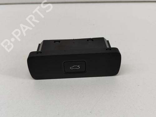 Used Switch VOLVO XC40 (536) B4 Mild-Hybrid (197 hp) 27776275