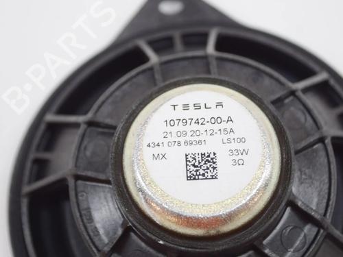 Speaker TESLA MODEL Y (5YJY) EV Performance All-wheel Drive | BP28547803E2 