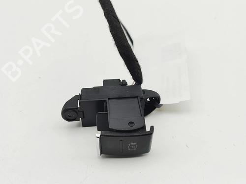 switch-porsche-cayenne-92a-2010-2011-2012-2013-2014-2015-2016-2017-2018-34630606 main image