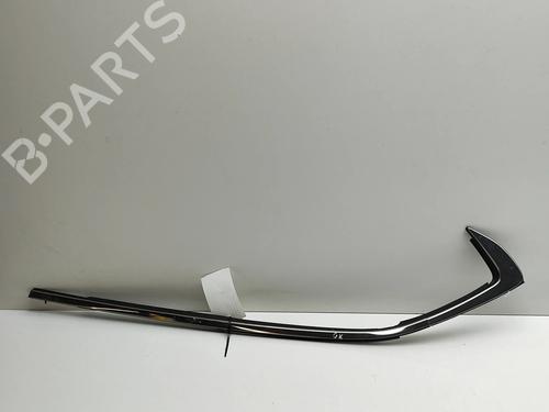 Used Door moulding trim MAZDA 3 Hatchback (BP) 2.5 e-SKYACTIV-G (BP5H) (140 hp) 30981924