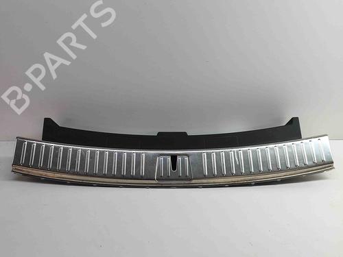 Pynteleist til bakluke PORSCHE CAYENNE (9YA) 3.0 AWD (9YAAA1) (340 hp) 27793042