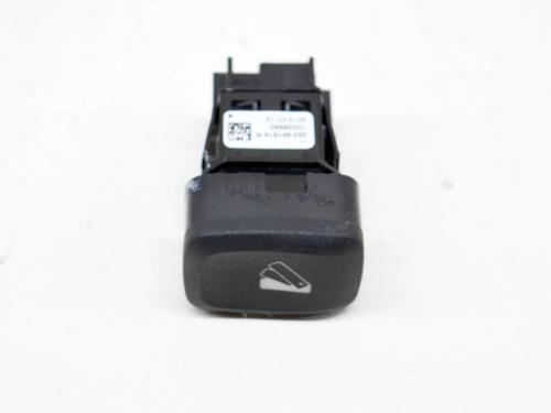 switch-renault-zoe-bfm_-zoe-283951618r-2012-8624472 main image