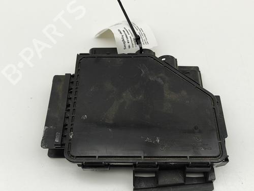 Used Fuse box MERCEDES-BENZ GLE (V167) GLE 450 4-matic (167.159) (381 hp) 28561627
