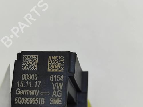 Electronic sensor VW GOLF VII (5G1, BQ1, BE1, BE2) 2.0 GTD | BP37583871M84 - Image 6