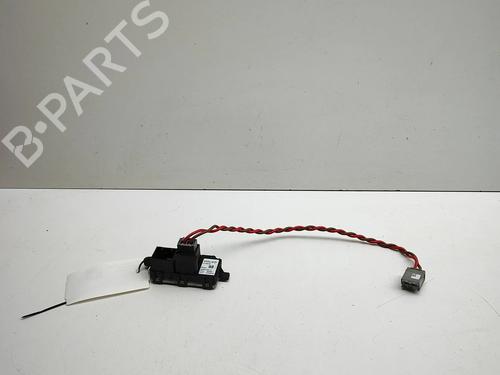 Used Heater resistor Heater resistor VOLVO V40 Hatchback (525) T2 (122 hp) 40152173 40152173