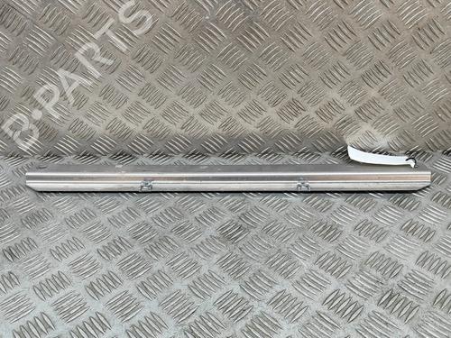 BP27774217O1 main image