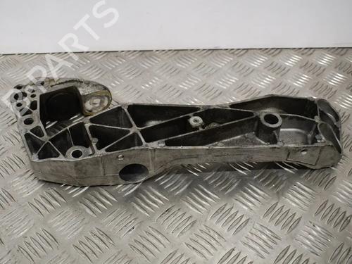 Used Gearbox mount Gearbox mount BMW 5 (F10) 535 d (313 hp) 14659585 14659585