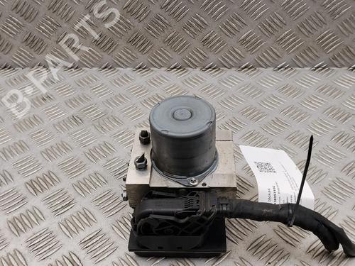 Used ABS pump ABS pump MERCEDES-BENZ E-CLASS (W212) E 220 CDI / BlueTEC (212.001, 212.002) (170 hp) 39958567 39958567