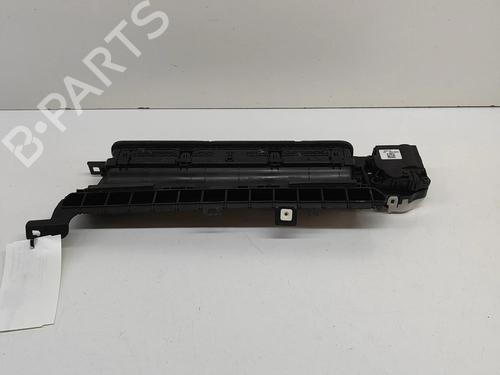 Used Air vent Air vent TESLA MODEL Y (5YJY) EV Performance All-wheel Drive (462 hp) 28558086 28558086