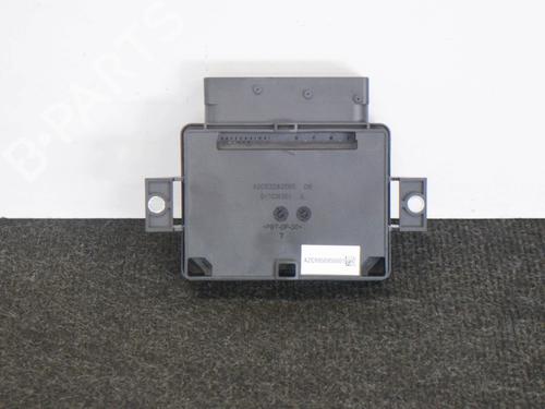 Used Electronic module PORSCHE MACAN (95B) 3.0 S (340 hp) 7738886