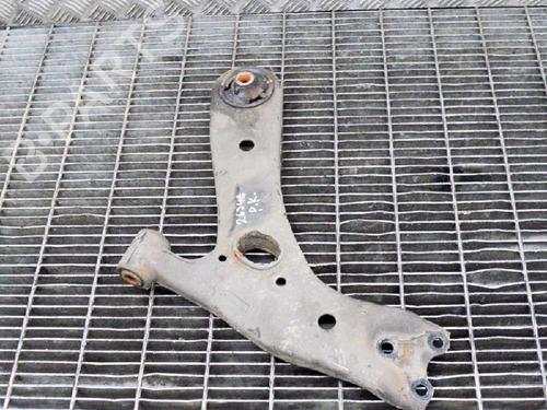 Left front suspension arm TOYOTA VERSO (_R2_) 2.0 D-4D (AUR20_, AUR20R) | BP6762252M12 