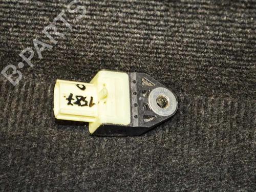 Used Electronic sensor Electronic sensor TOYOTA YARIS (_P13_) 1.3 (NSP130_, NSP130) (99 hp) 6726183 6726183