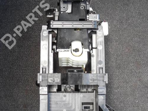 Used Automatic gearbox selector Automatic gearbox selector MITSUBISHI GRANDIS (NA_W) 2.4 MIVEC (NA4W) (165 hp) 6723904 6723904