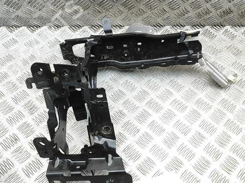 Høyre frontlyktstøtte Høyre frontlyktstøtte BMW 5 (G60, G90, G68) i5 eDrive40 (340 hp) 34347526 34347526