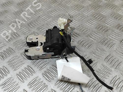 Used Tailgate lock AUDI A4 B9 (8W2, 8WC) 2.0 TDI quattro (190 hp) 24819562