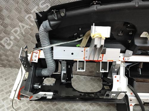 Dashboard ASTON MARTIN VANTAGE Vantage 4.3 | BP27797491C46 - Image 6