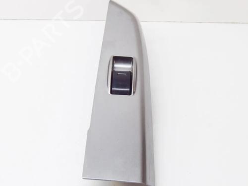 Used Left front window switch Left front window switch TOYOTA HILUX VII Pickup (_N1_, _N2_, _N3_) 2.5 D-4D 4WD (KUN25) (144 hp) 6774325 6774325