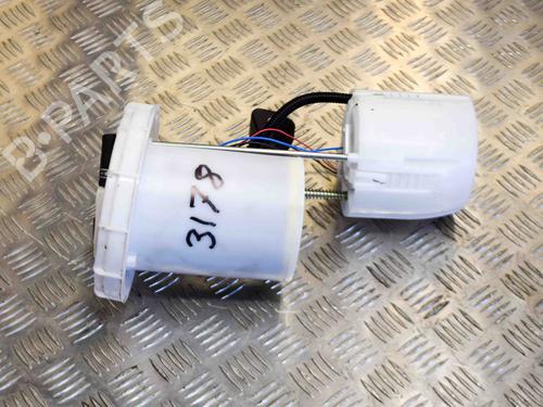 Used Fuel pump TOYOTA YARIS (_P13_) 1.5 Hybrid (NHP130_) (101 hp) 8840804