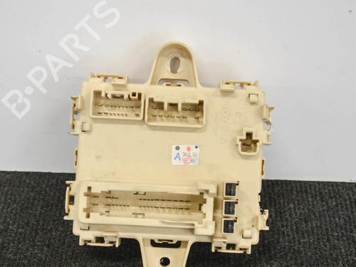 Used Fuse box Fuse box LEXUS RX (_U3_) 400h AWD (MHU38_) (211 hp) 6749392 6749392