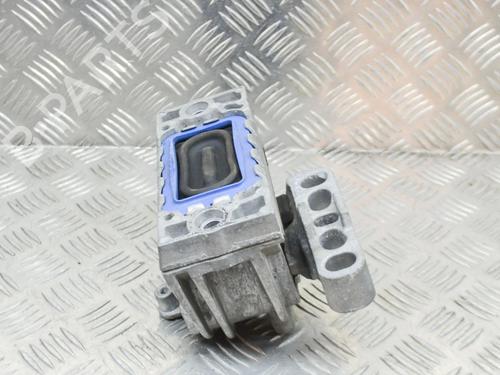 Engine mount VW PASSAT ALLTRACK B7 (365) 2.0 TDI 4motion | BP6772922M89 