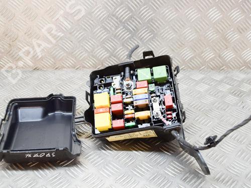 Used Fuse box PEUGEOT 208 I (CA_, CC_) 1.2 VTI 82 (82 hp) 10527627