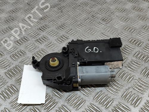 Right rear window motor VW TOUAREG (7LA, 7L6, 7L7) 3.0 V6 TDI | BP19502482E22 