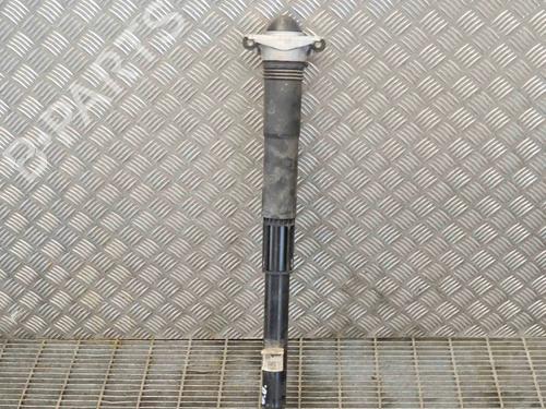 Used Right rear shock absorber Right rear shock absorber SKODA KAROQ (NU7, ND7) 1.5 TSI (150 hp) 7798308 7798308