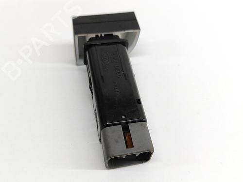 Switch HYUNDAI SANTA FÉ I (SM) 2.0 CRDi 4x4 | BP23247747I30 