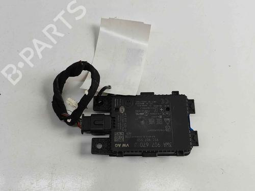 BP29458963M83 main image