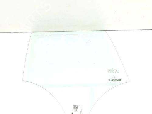 BP37797437C21 main image