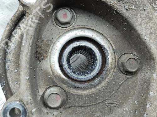 Left front steering knuckle TESLA MODEL 3 (5YJ3) EV Performance AWD | BP32973014M25  - Image 5