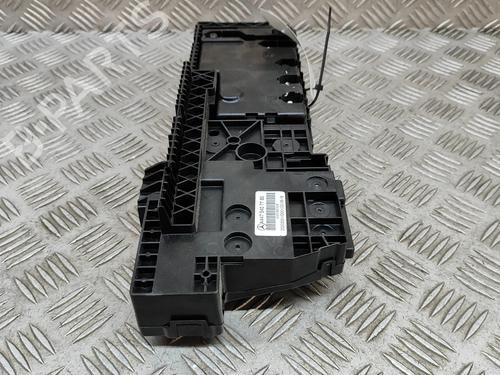 Fuse box MERCEDES-BENZ EQV (W447) EQV 250 (447.813, 447.815) | BP27772431E1