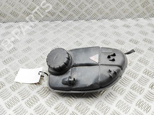 Used Expansion tank Expansion tank MERCEDES-BENZ GLA-CLASS (X156) GLA 250 4-matic (156.946) (211 hp) 33384313 33384313