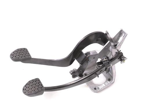 Used Break pedal BMW Z4 Roadster (E89) sDrive 20 i (184 hp) 30266862