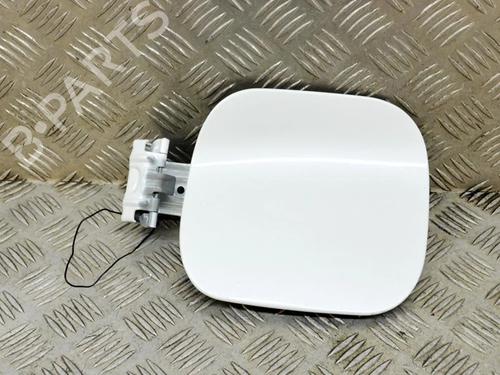 fuel-flap-toyota-c-hr-_x1_-18-hybrid-zyx10_-zyx11_-2016-10074763 main image