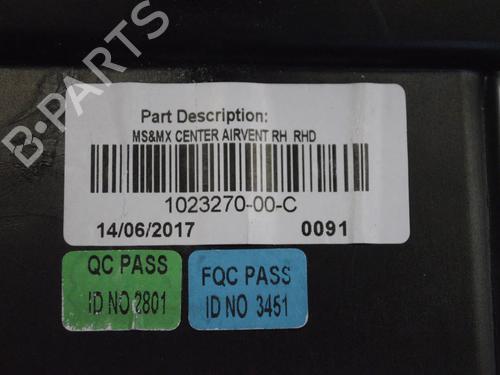 Air vent TESLA MODEL S (5YJS) P100D AWD | BP30247811I21 