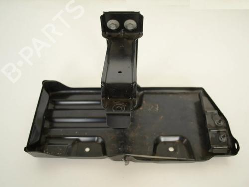 Used Support INFINITI M (Y51) 30d (238 hp) 30209485