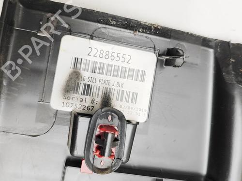 Tailgate trim CADILLAC ESCALADE 6.2 AWD | BP30440002C151 