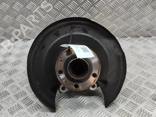 Used Right rear steering knuckle VOLVO XC40 (536) T3 (150 hp) 27774493