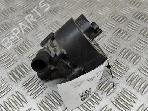 Used Auxiliary water pump TESLA MODEL X (5YJX) P100D AWD (772 hp) 19283172