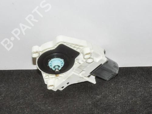 Left rear window motor AUDI Q5 (8RB) 3.0 TFSI quattro | BP6737690E23 