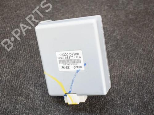 Used Electronic module HYUNDAI TUCSON (TL, TLE) 1.7 CRDi (141 hp) 20337599