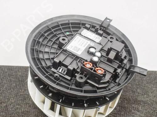 Used Heater blower motor Heater blower motor MERCEDES-BENZ C-CLASS Convertible (A205) C 200 (205.442) (184 hp) 8826954 8826954