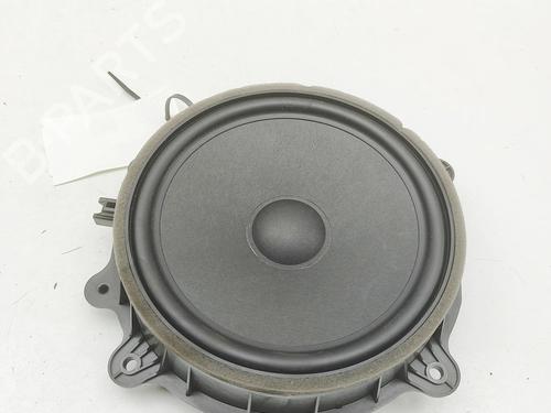 Used Speaker Speaker TESLA MODEL 3 (5YJ3) EV Performance AWD (627 hp) 33697902 33697902