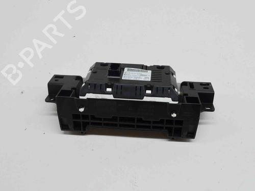 Used Display monitor FORD FOCUS III 1.0 EcoBoost (125 hp) 8353618