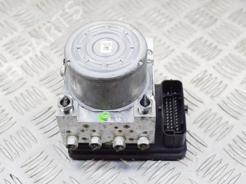 Used ABS pump ABS pump RENAULT CLIO III (BR0/1, CR0/1) 1.2 16V (BR02, BR0J, BR11, CR02, CR0J, CR11) (75 hp) 6774774 6774774