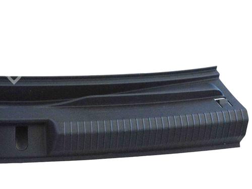 Tailgate trim VW GOLF VIII (CD1, DA1) 1.5 TSI | BP30253210C151 
